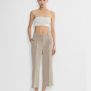 Aritzia Wilfred Effortless Cropped Pant - Size 6